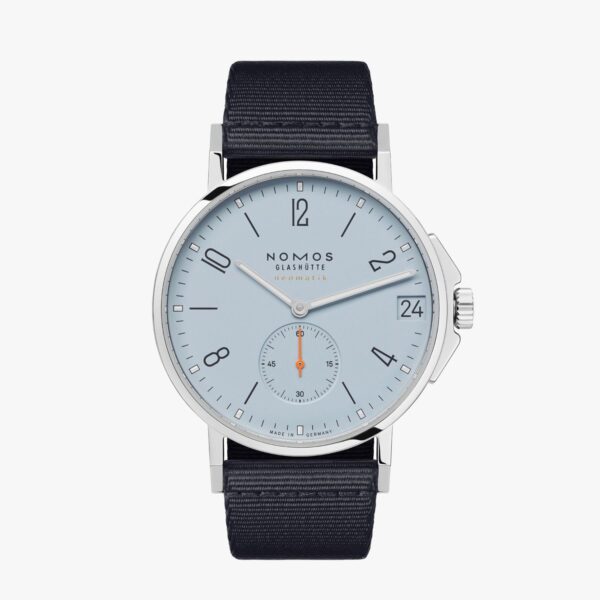 Nomos Ahoi   526