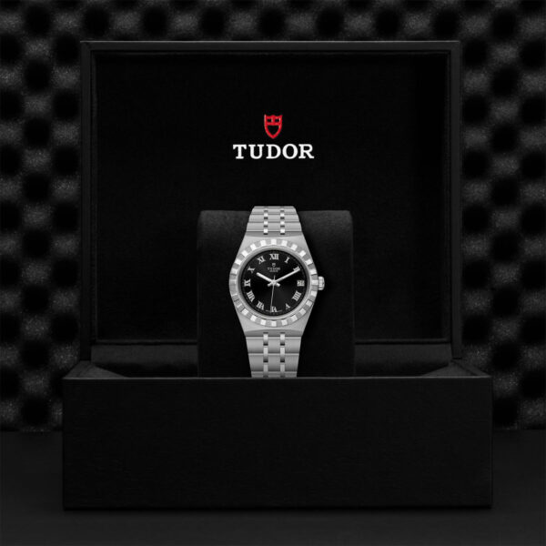 Tudor Royal   284000003