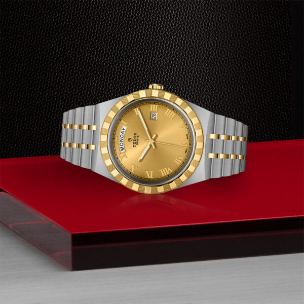 Tudor Royal   286030004