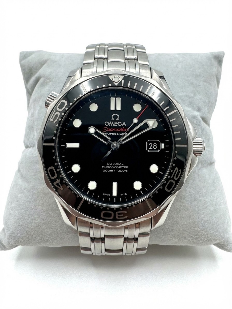 Pre-Owned Omega Seamaster Diver 300  O21230412001003-CS25
