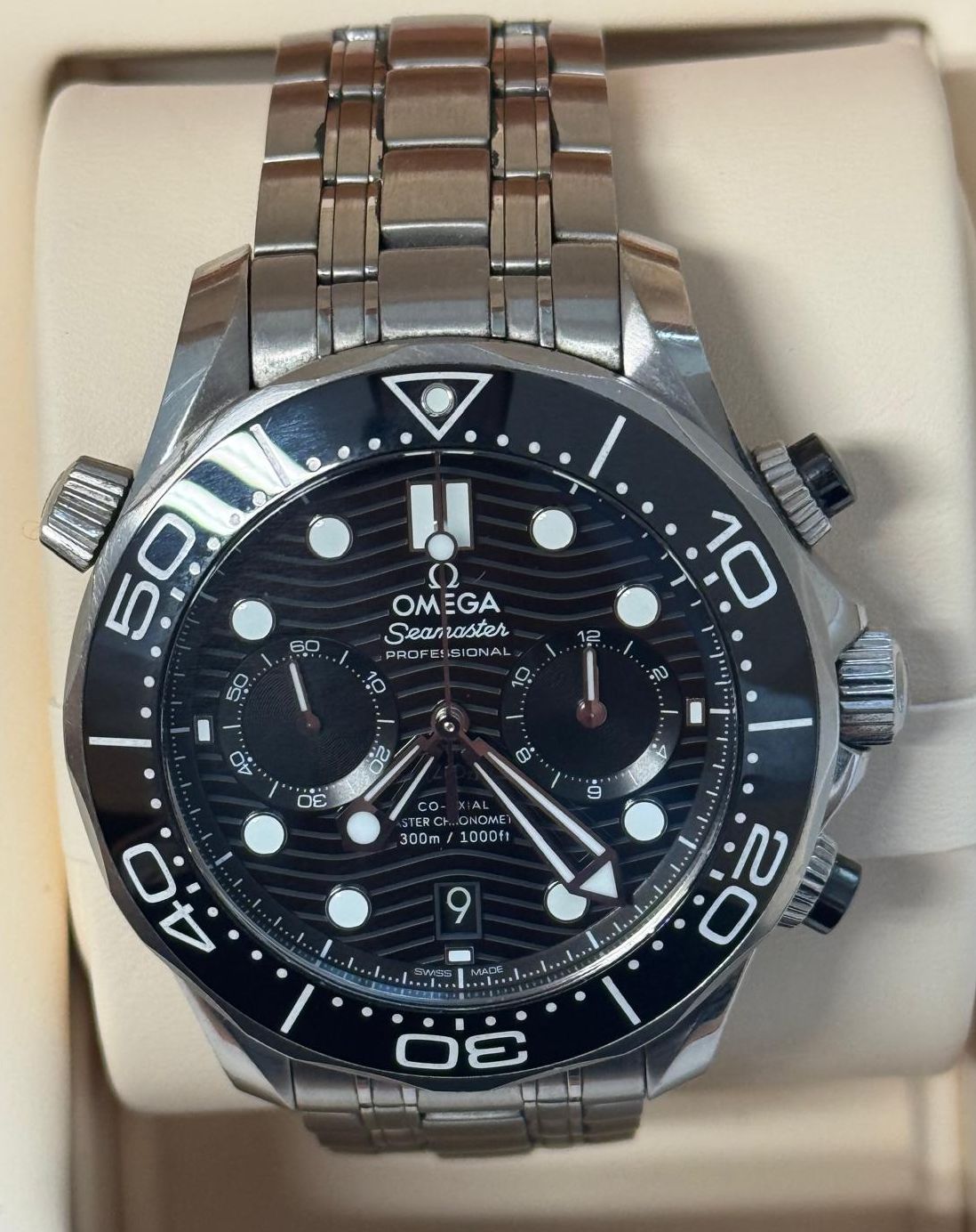 Pre-Owned Omega Seamaster Diver 300M  O21030445101001-BB25