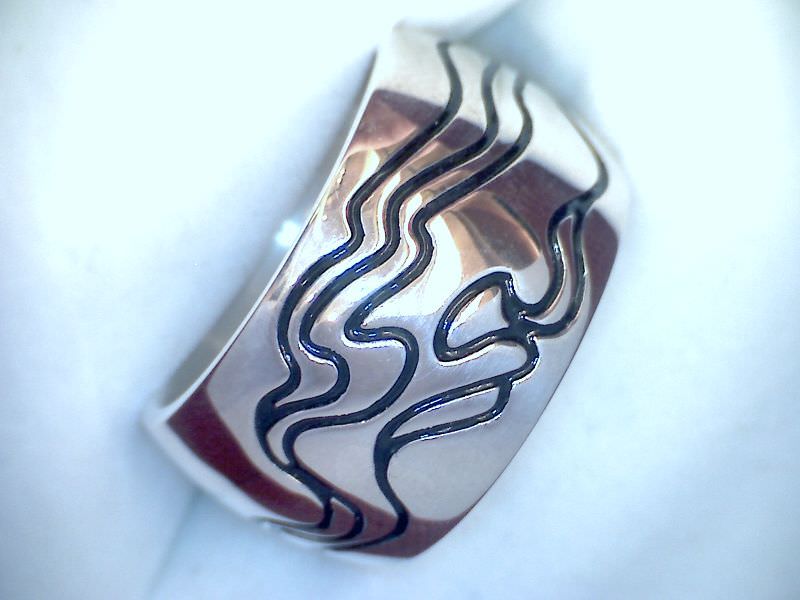 Quinn mit schwarzem Giessharz Ring 022659782